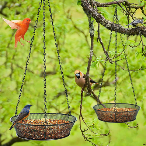 FLINTER sturdy S-shaped hooks and three chains provide stability
