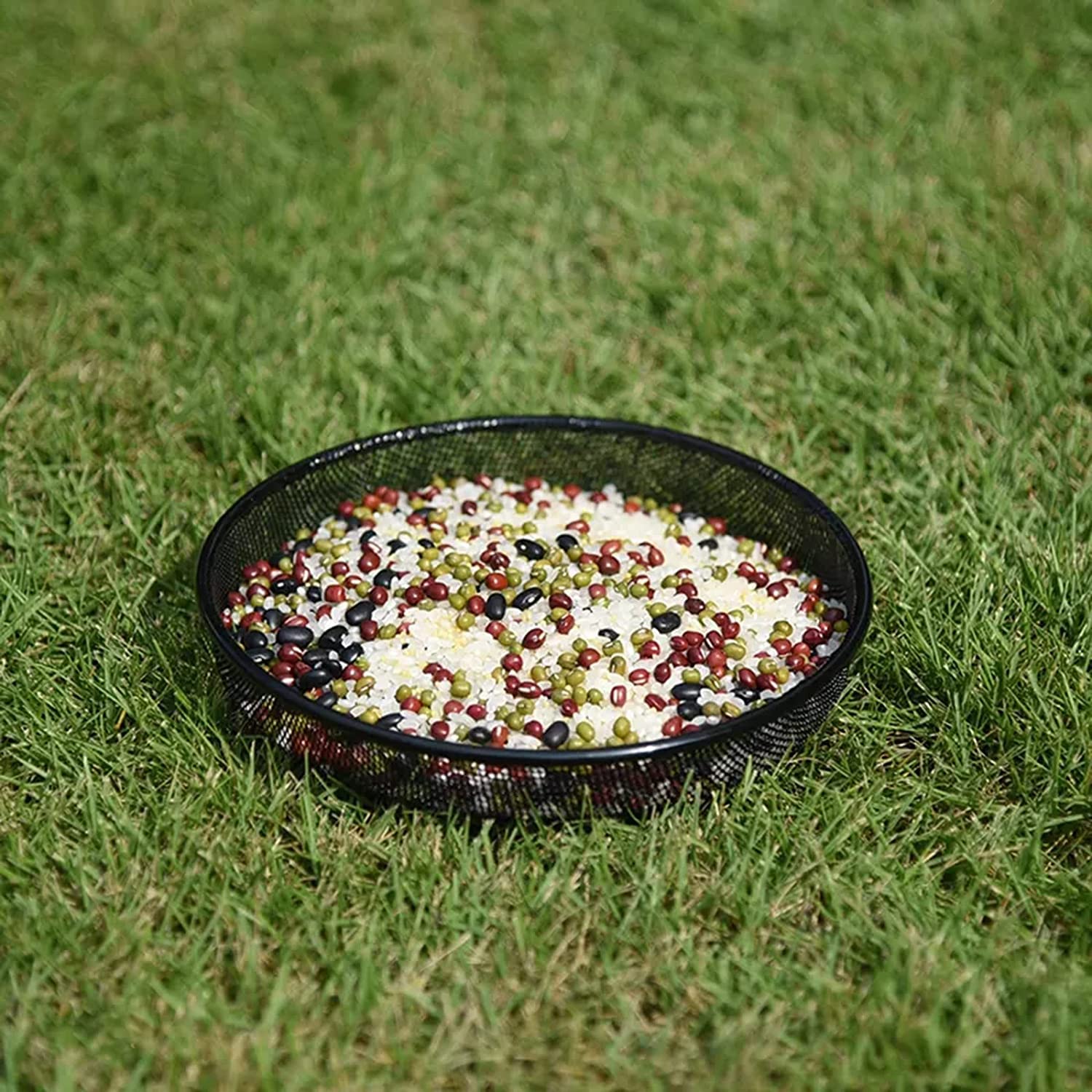 FLINTER weatherproof rustproof feeder ready for outdoor use
