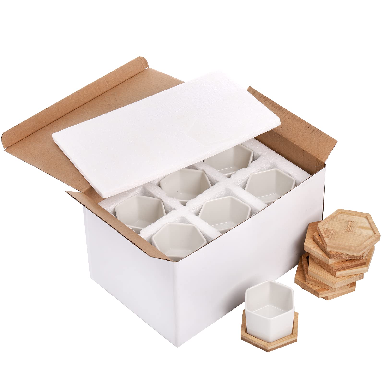 Foraineam ceramic pot with white glaze highlighting minimal decor style