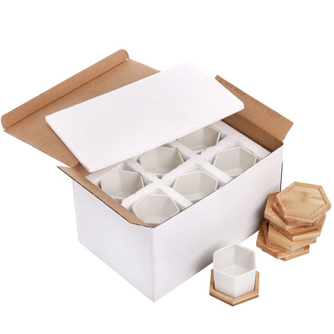 Foraineam ceramic pot with white glaze highlighting minimal decor style