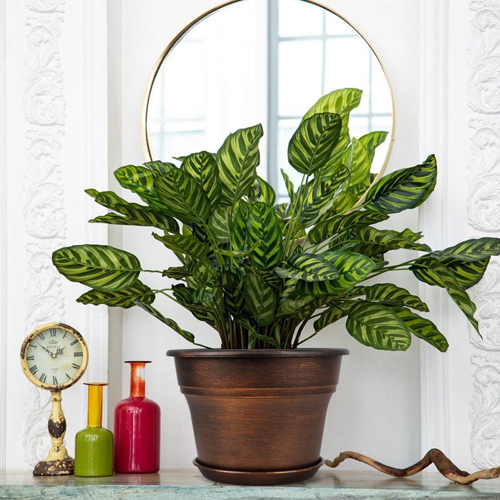 Fodetyff eco-friendly resin planter delivers durable, long-lasting use.