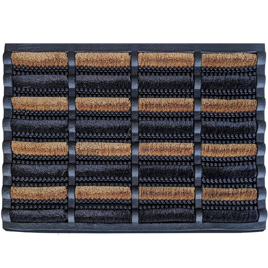 Footmatters Ninamar mud scrubber tray mat showing natural coir bristles for effective debris removal