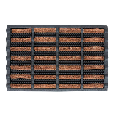 FOOTMATTERS Ninamar mud scrubber tray mat front view, 24x16 inches, removes mud before entry
