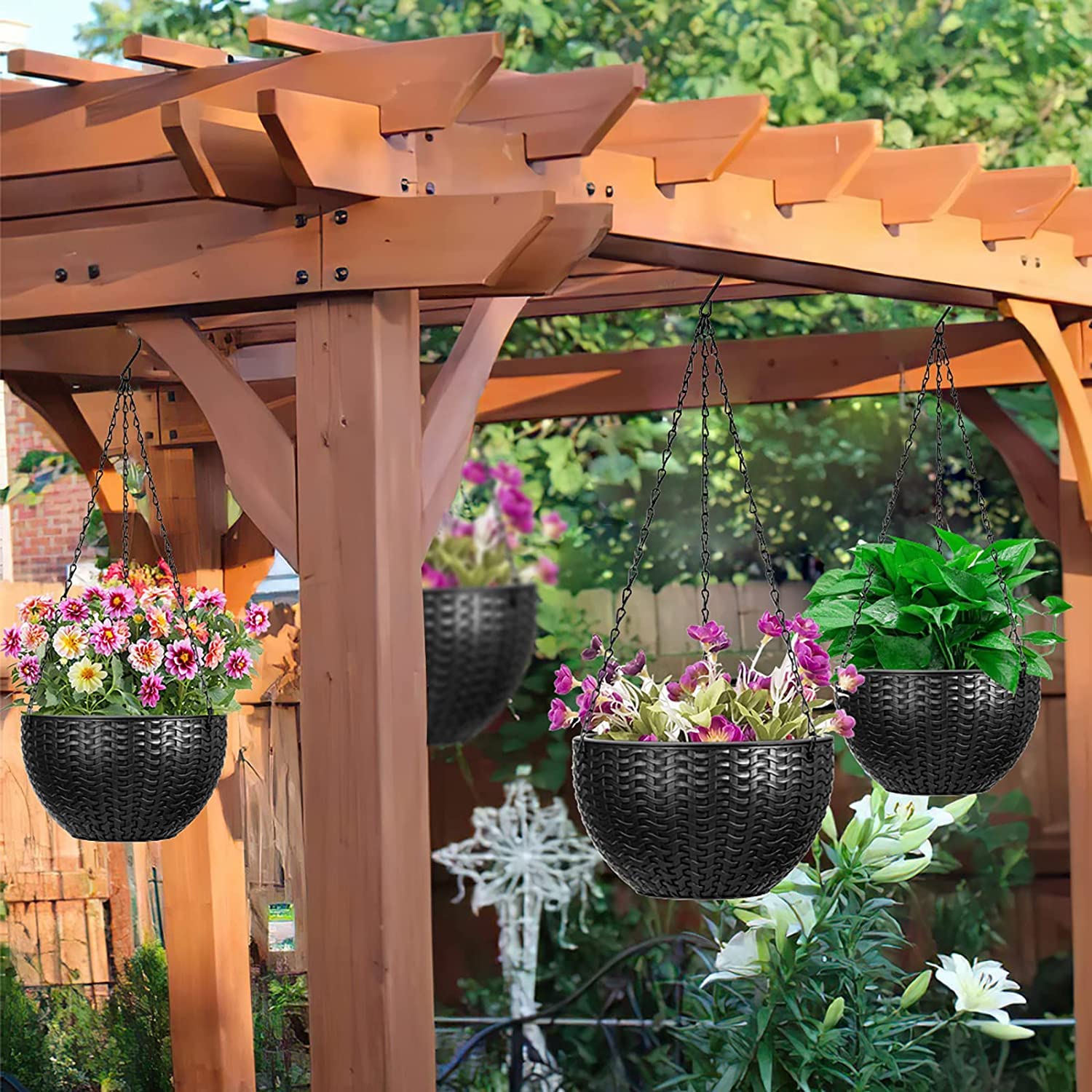 Foraineam planter suits indoor and outdoor spaces with versatile decor.
