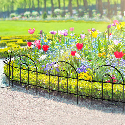 FOREHOGAR decorative border enhances yard appeal while marking plant areas.