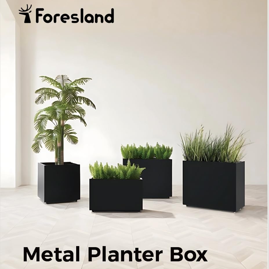 Foresland planter with plants demonstrating easy arrangement and accessibility