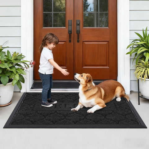 FRAMICS Doormat with non-slip grid backing safeguards floors at the entrance.