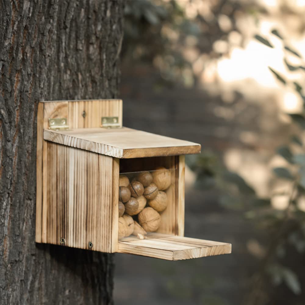 Freezing Point wooden board close-up shows durable construction and easy cleaning.