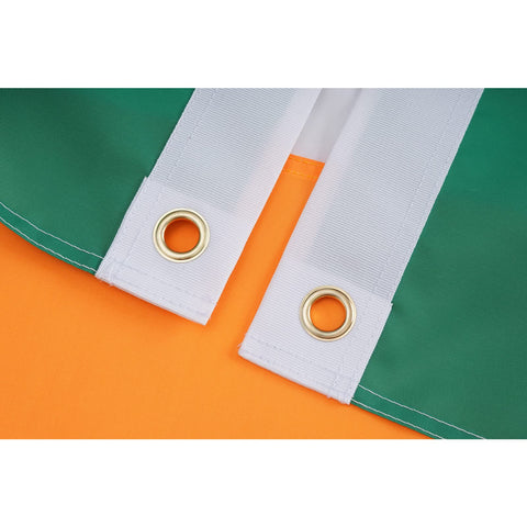 FRF FLAG two brass grommets enabling easy hanging