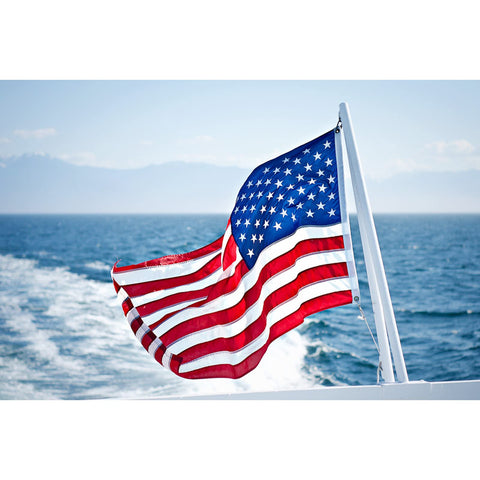 FRF FLAG fade-resistant flag, suitable for harsh outdoor conditions.