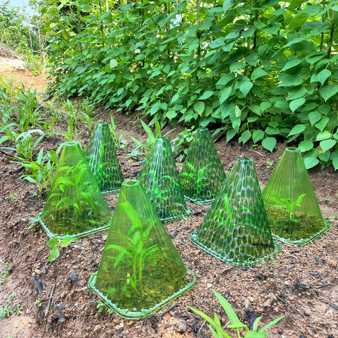 Fshow durable PVC material provides long-lasting garden protection