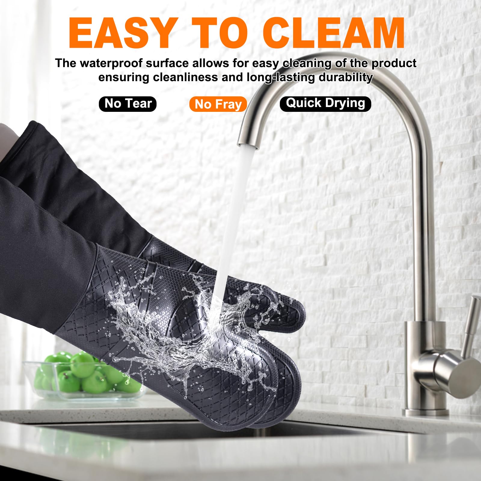 FunSiltasy honeycomb pattern provides non-slip grip on pots and sheets.