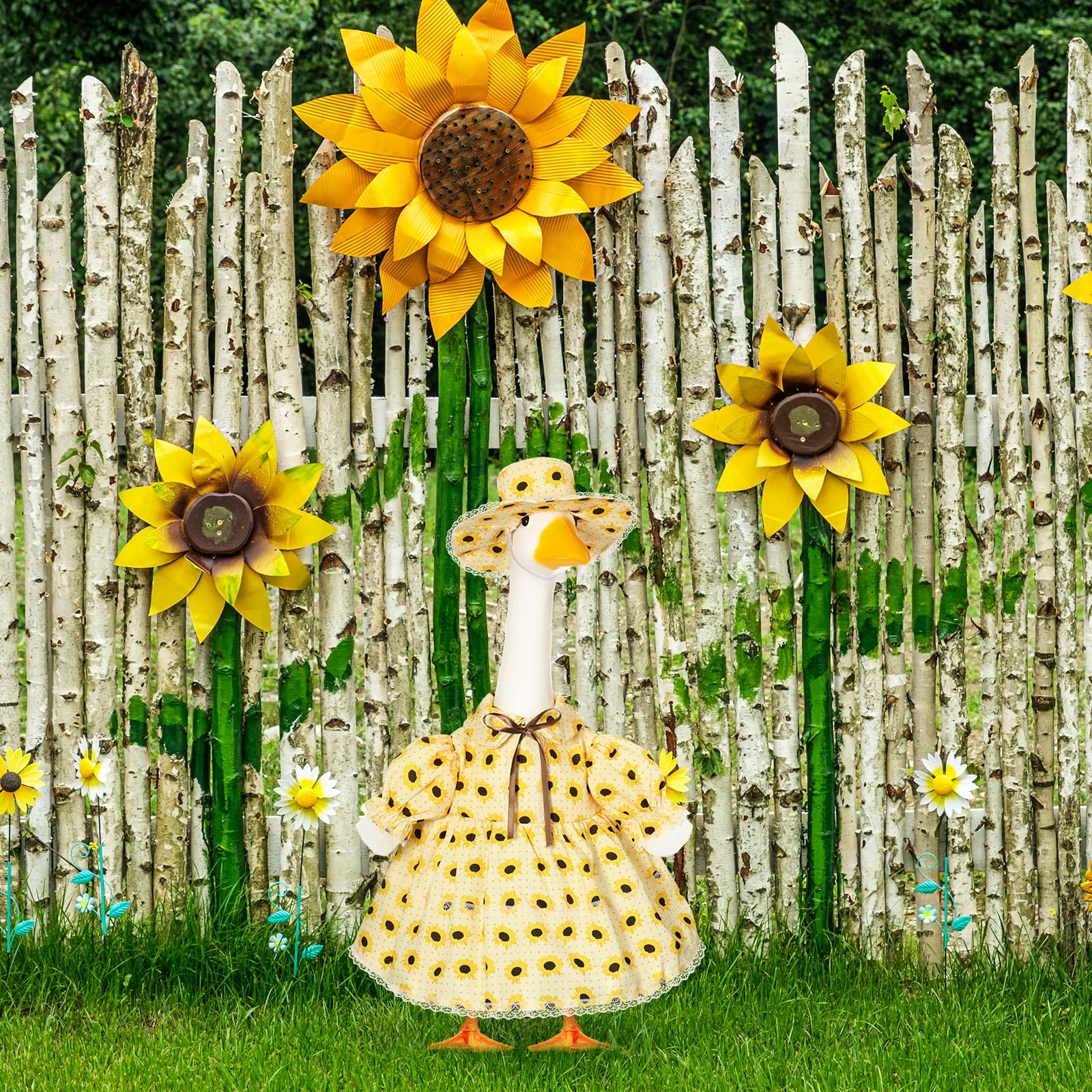 FuWeave complete goose costume set offers cohesive style with skirt and hat.