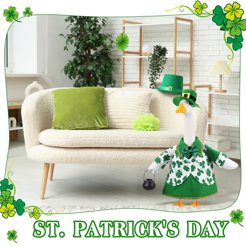 FuWeave outdoor decor scene with shamrock goose outfit