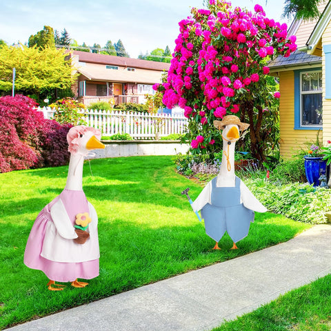 FuWeave small flower pot accessory enhances the outdoor display