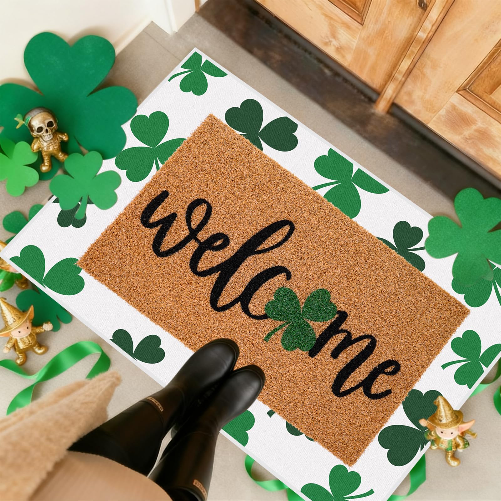 FYSUIMU front door setup featuring the doormat and rug for St Patrick's Day decor.