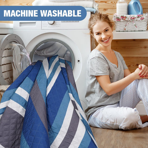 Sandproof backing of G GOOD GAIN picnic blanket reduces sand transfer