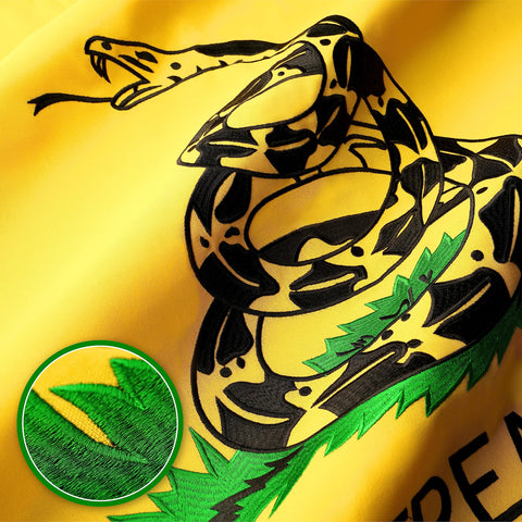 G128 Gadsden flag stitching detail highlights four-row double-needle lock stitching.