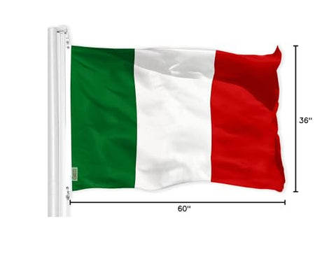G128 Italy flag heavy-duty heading with brass grommets for wind resistance.