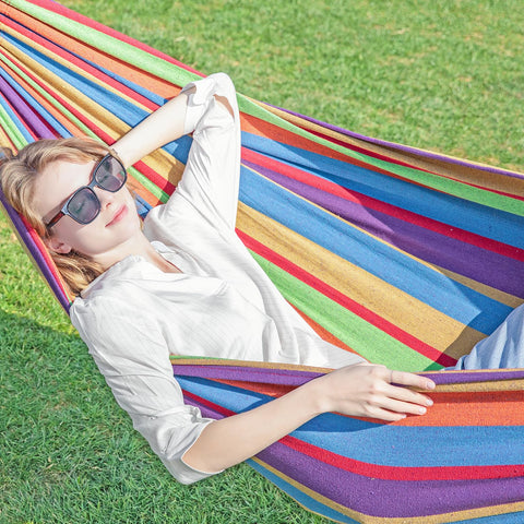 Gafete hammock anti-rollover bar for enhanced balance and safety.