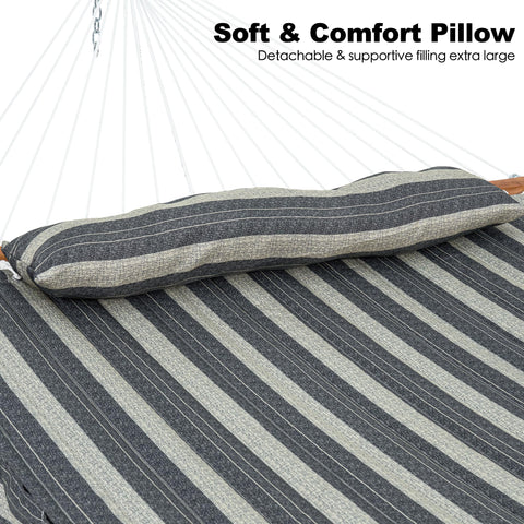 Gafete hammock storage pockets keep essentials close at hand.