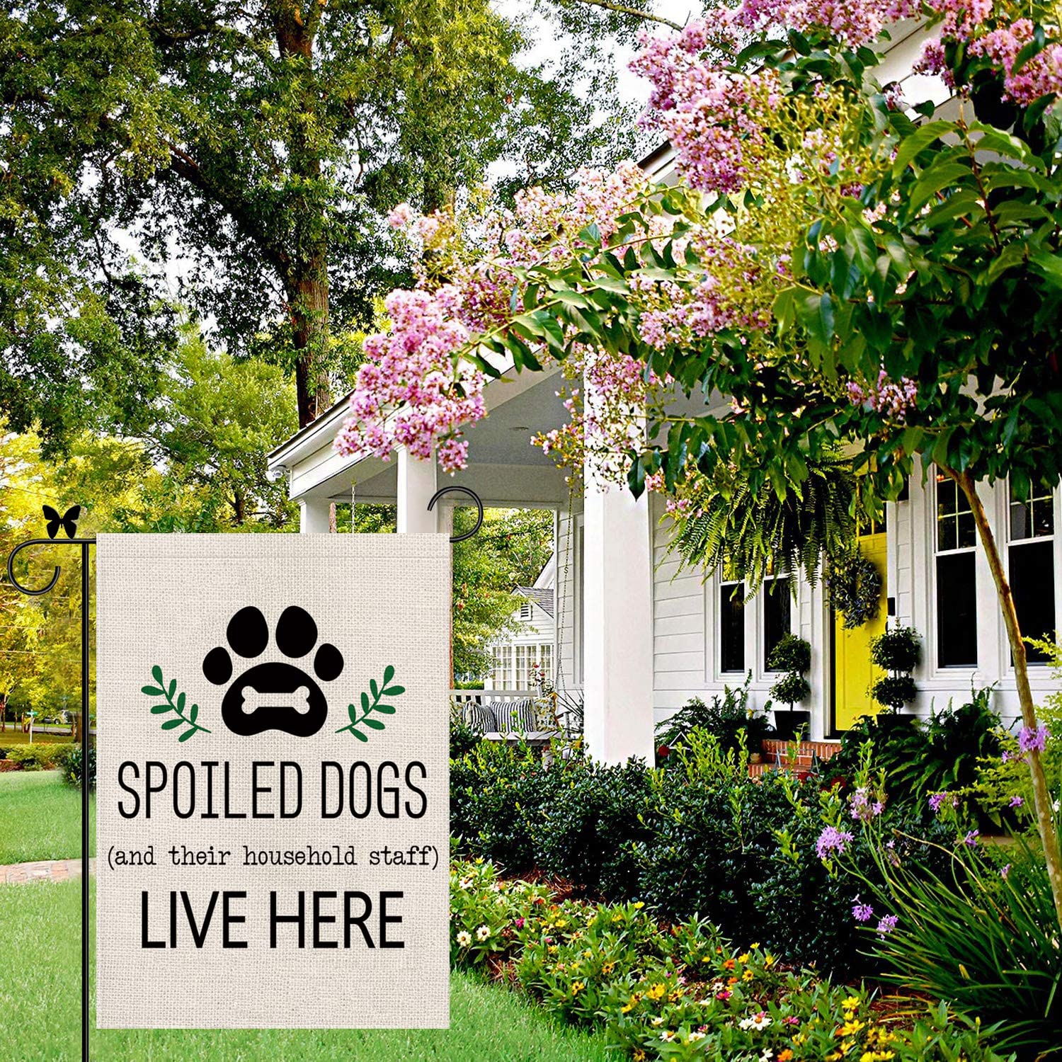 GAGEC dog garden flag shows double-sided text readable from both sides