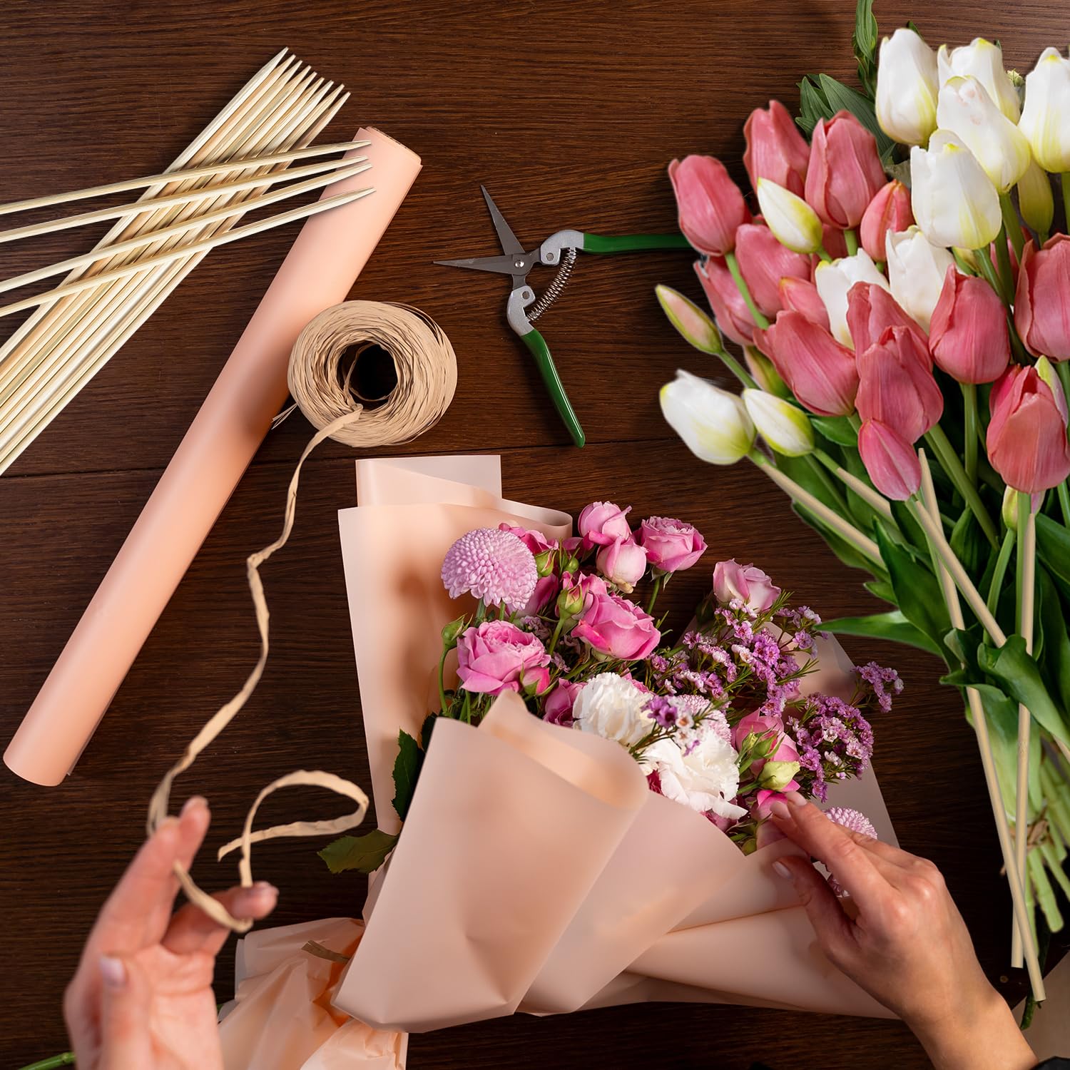 GAGINANG stake with sharpened end for easy soil insertion.