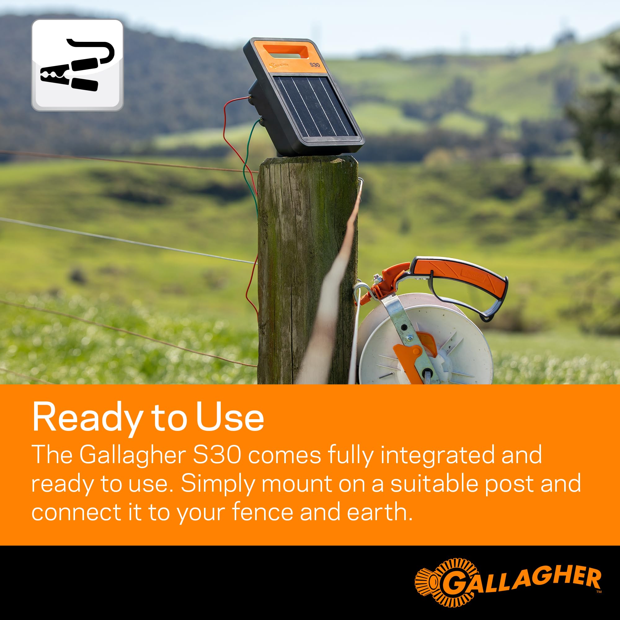 Gallagher S30 in-pasture with cattle showing containment.