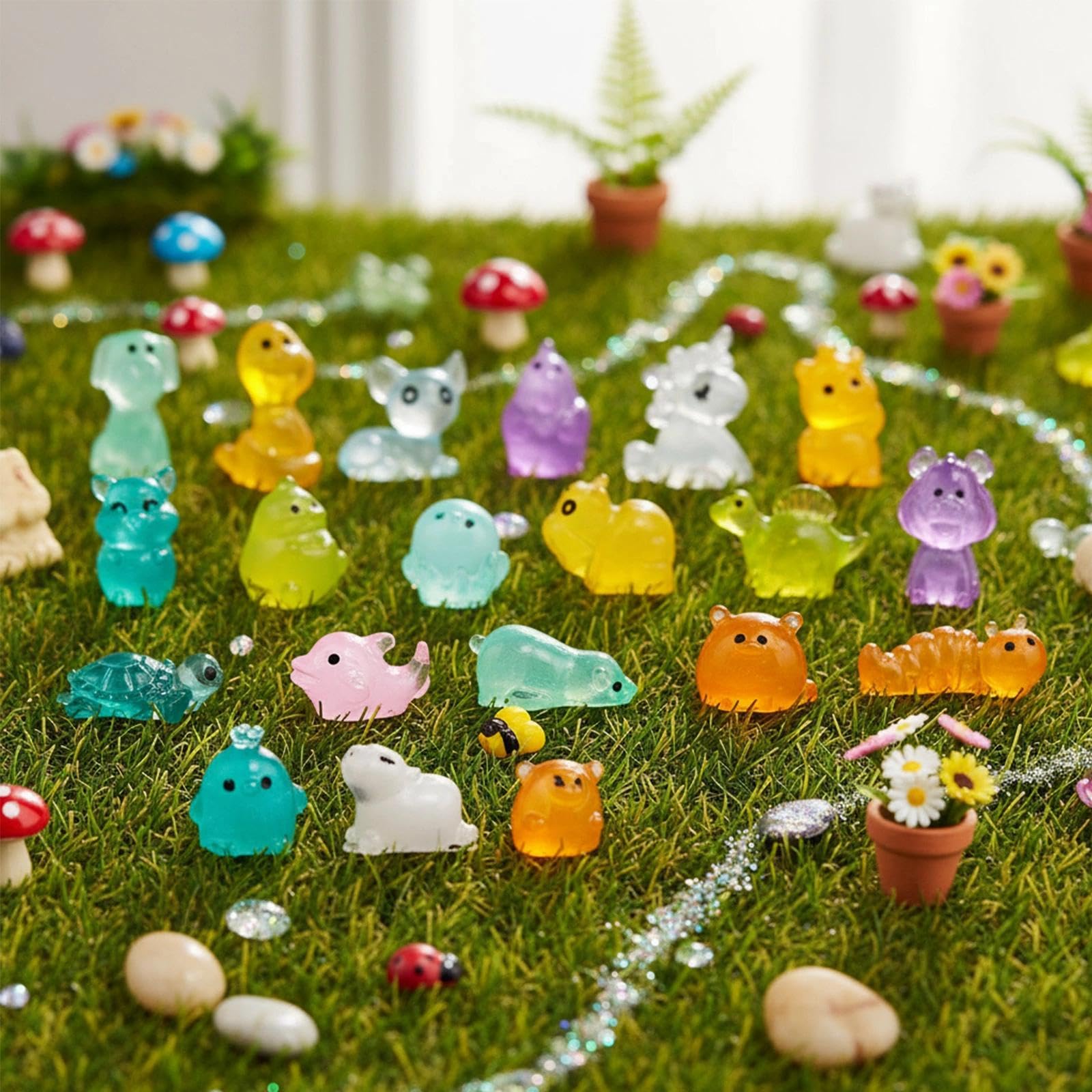 GALAOMA glow-in-the-dark minis support DIY crafts, toppers, and decor