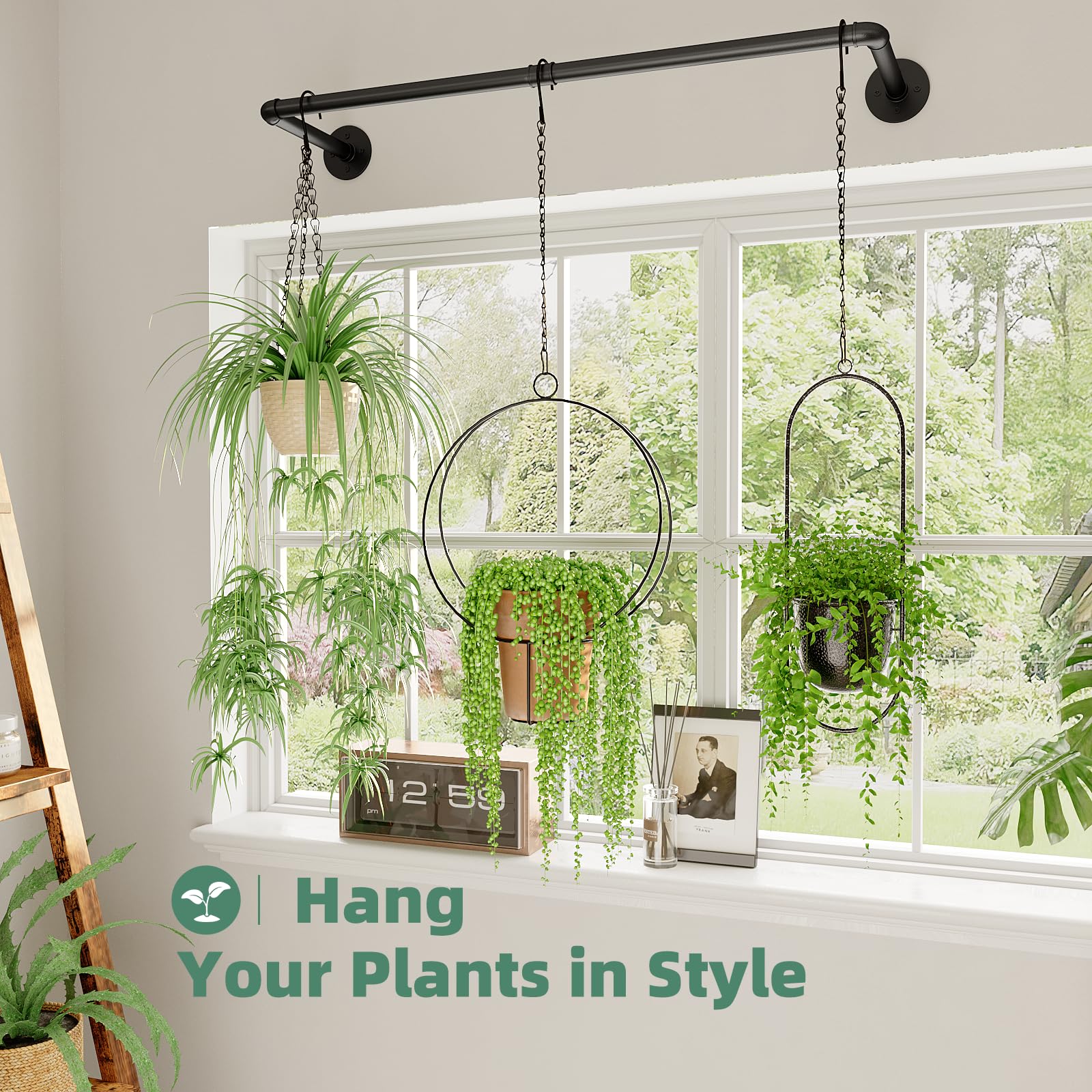 Galood floating rod design maximizes vertical space for plants