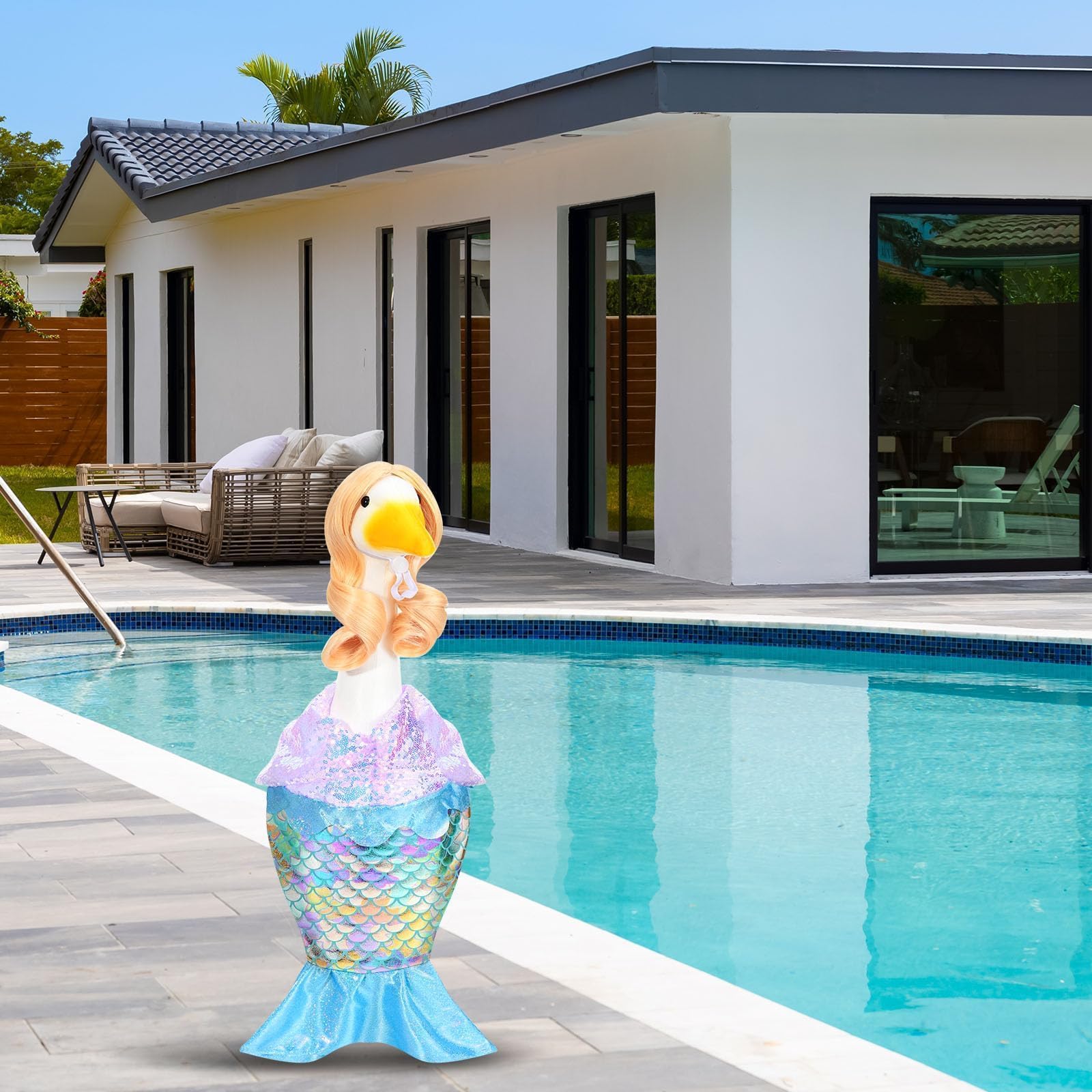 GANSHAYA dress fits 23inch goose statues securely and neatly.