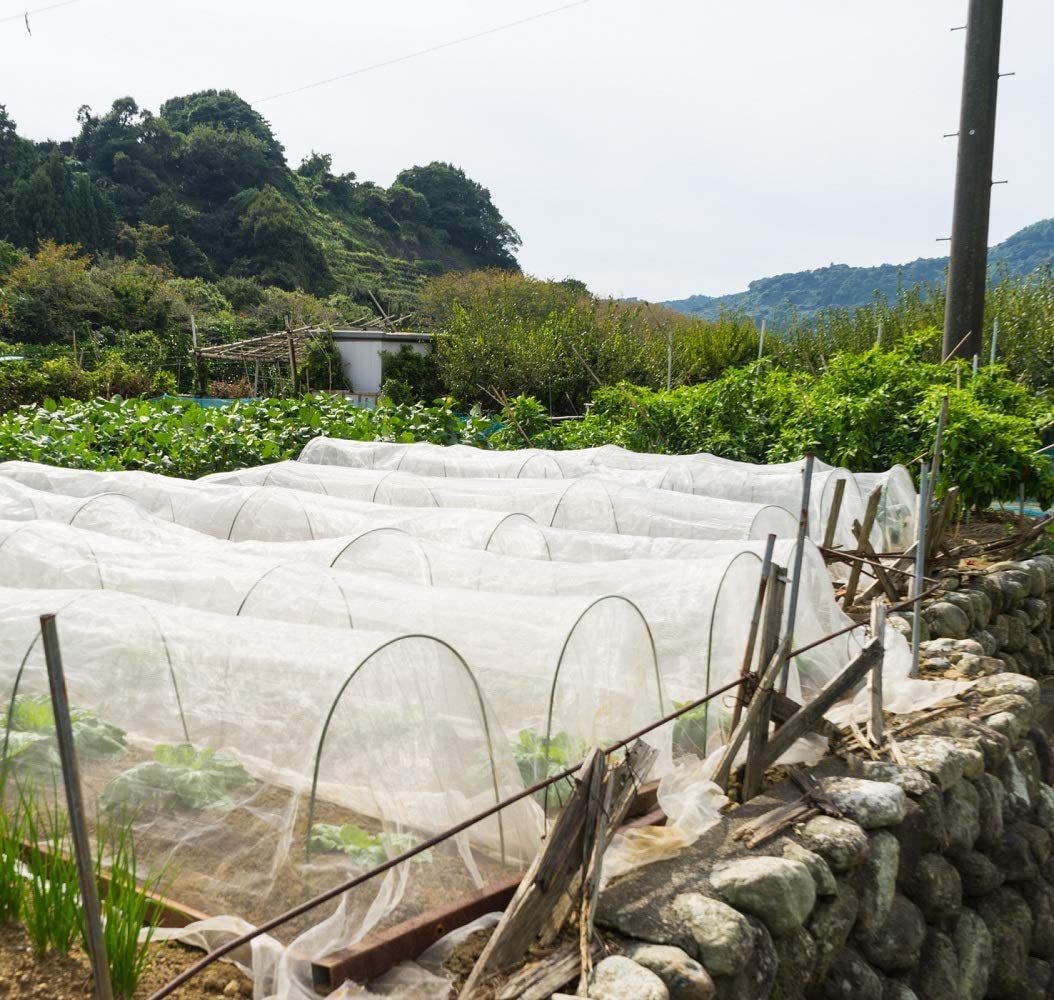 Garden Tailor pest barrier netting made of durable HDPE.