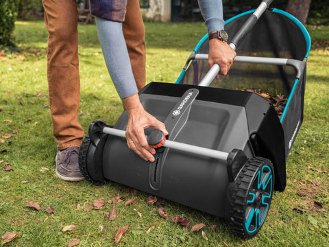 Gardena integrated bag enables quick debris collection and disposal