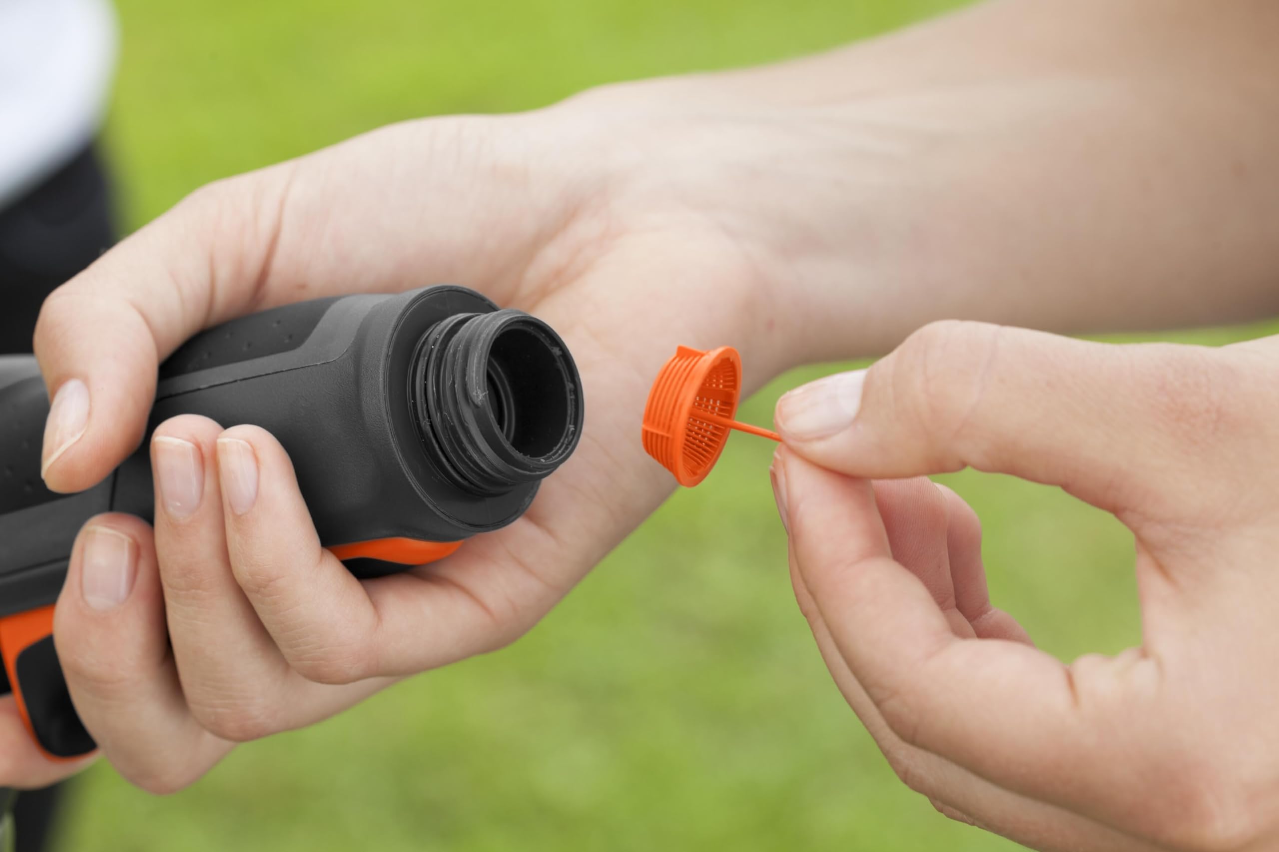 Gardena Premium Multi Sprayer metal connector adds strength for tough outdoor tasks