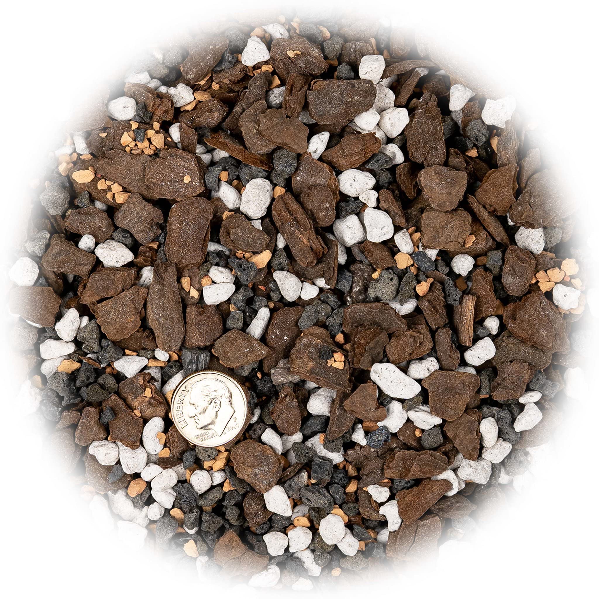 Gardenera calcined clay texture reveals pore space for moisture balance.