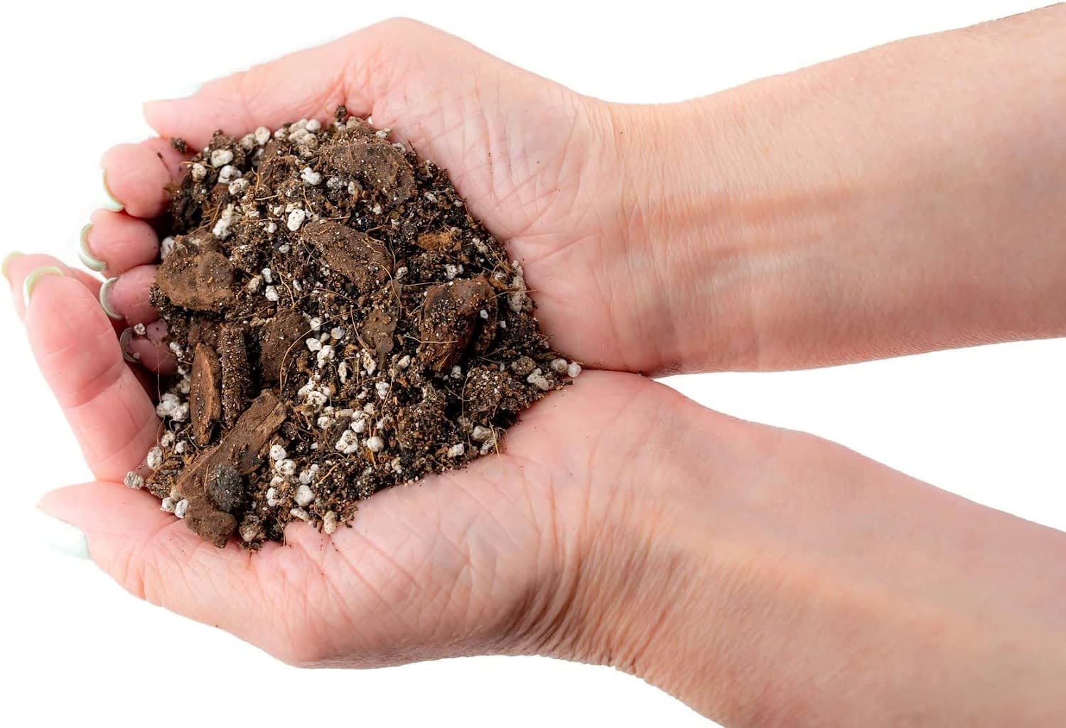 Gardenera super moisture drainage shows quick drainage and moist soil for nutrient retention
