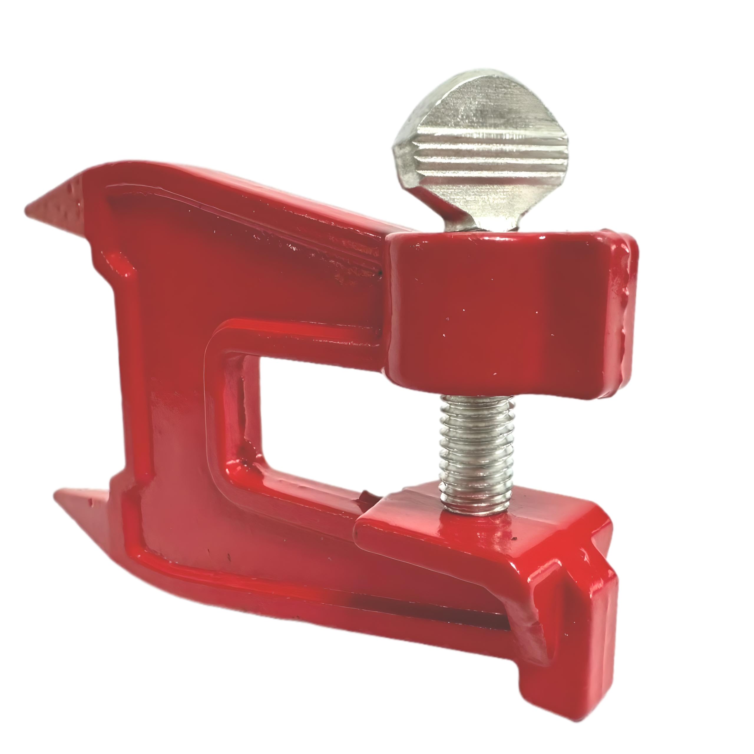 GardenP+ pocket-stump-vise in use for quick, efficient sharpening.