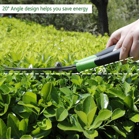 GardenWORK triangular hollow pipe design reduces weight for easier extended trimming.
