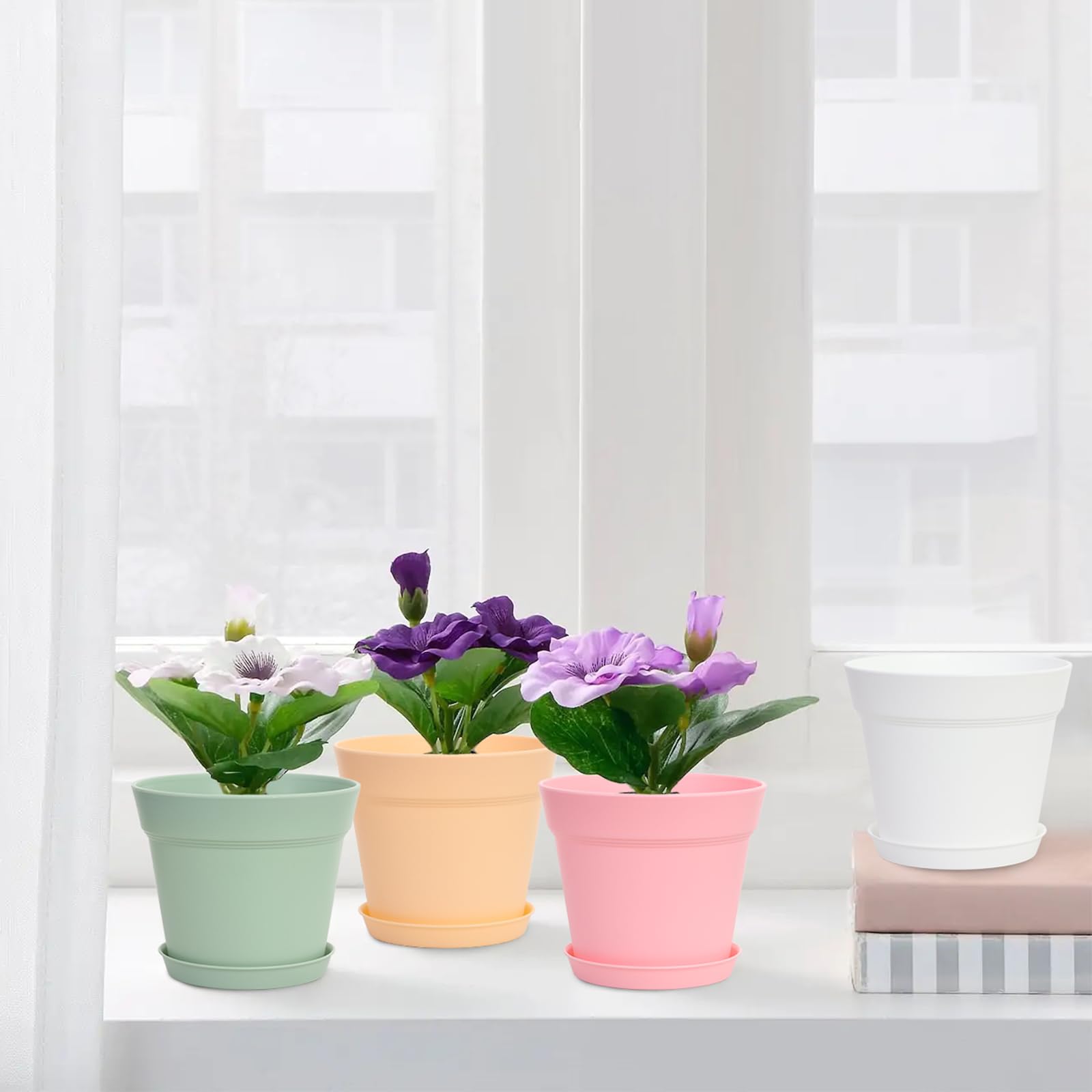 GARDIFE durable recyclable plastic construction for sturdy, lightweight planters.