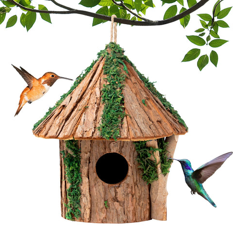 GARDYUE cedarwood bird house exterior showcases natural finish for garden aesthetics.
