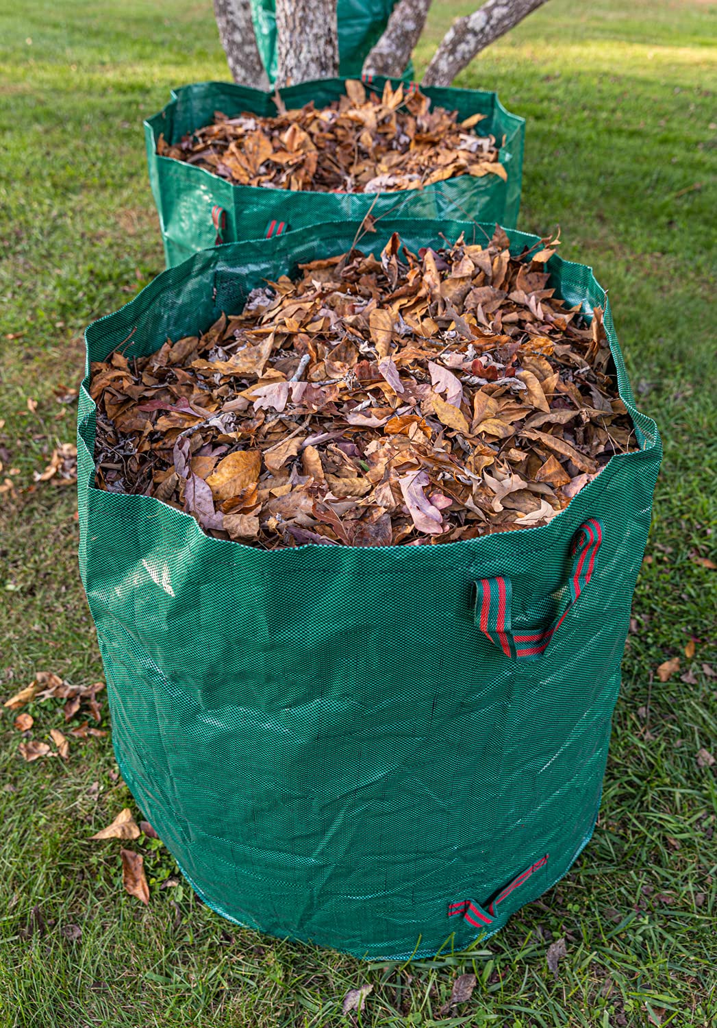 Gardzen 26-inch diameter provides ample space for bulky debris.