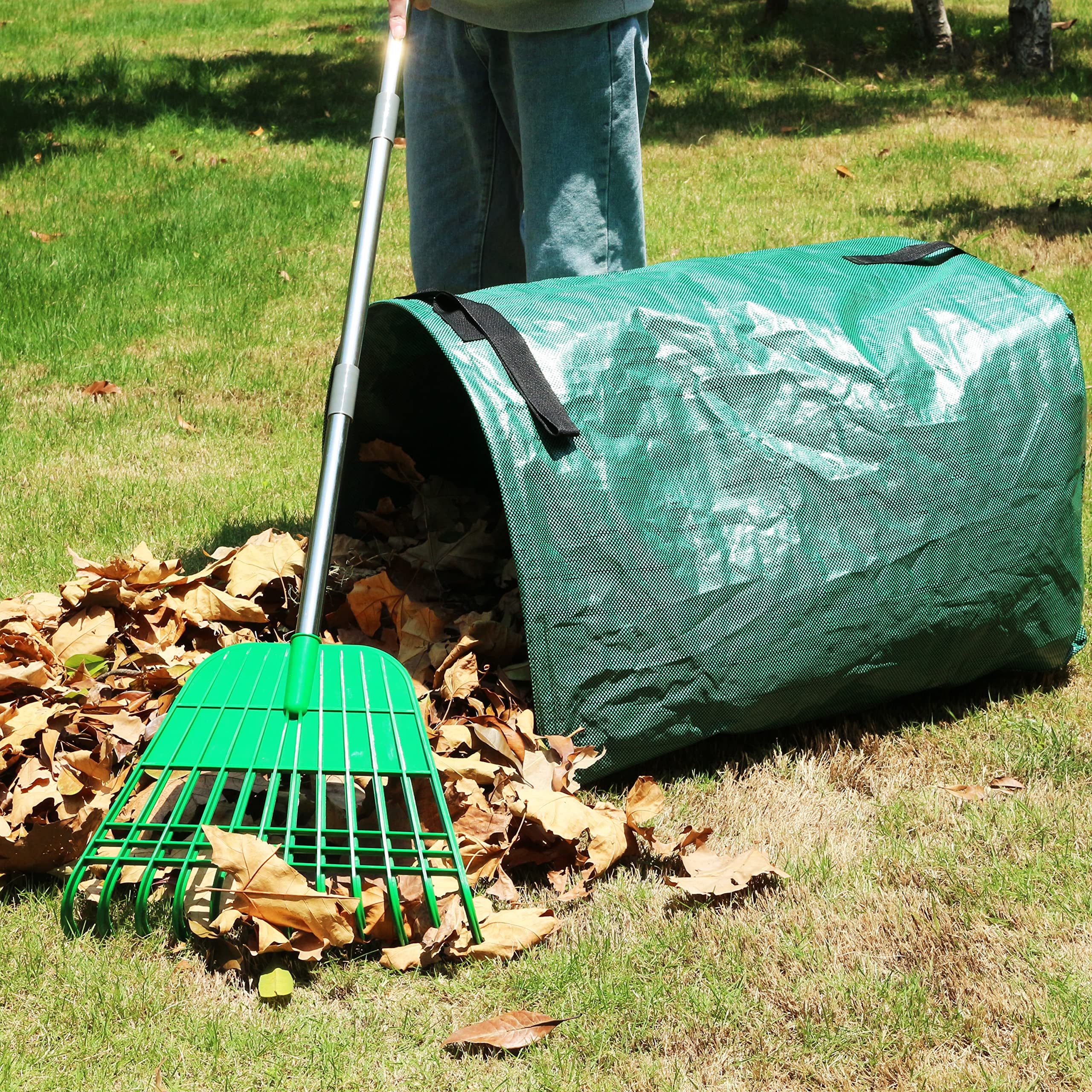 Gardzen rake used under bushes without harming roots
