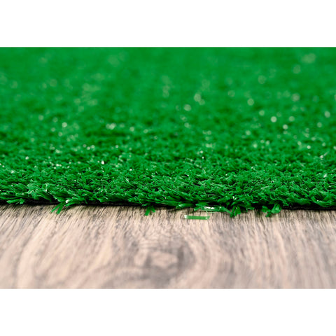 Garland Rug quick-dry feature helps drying after rain or spills.
