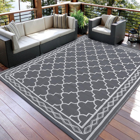 Garvee rug folded with carrier bag for travel and portability