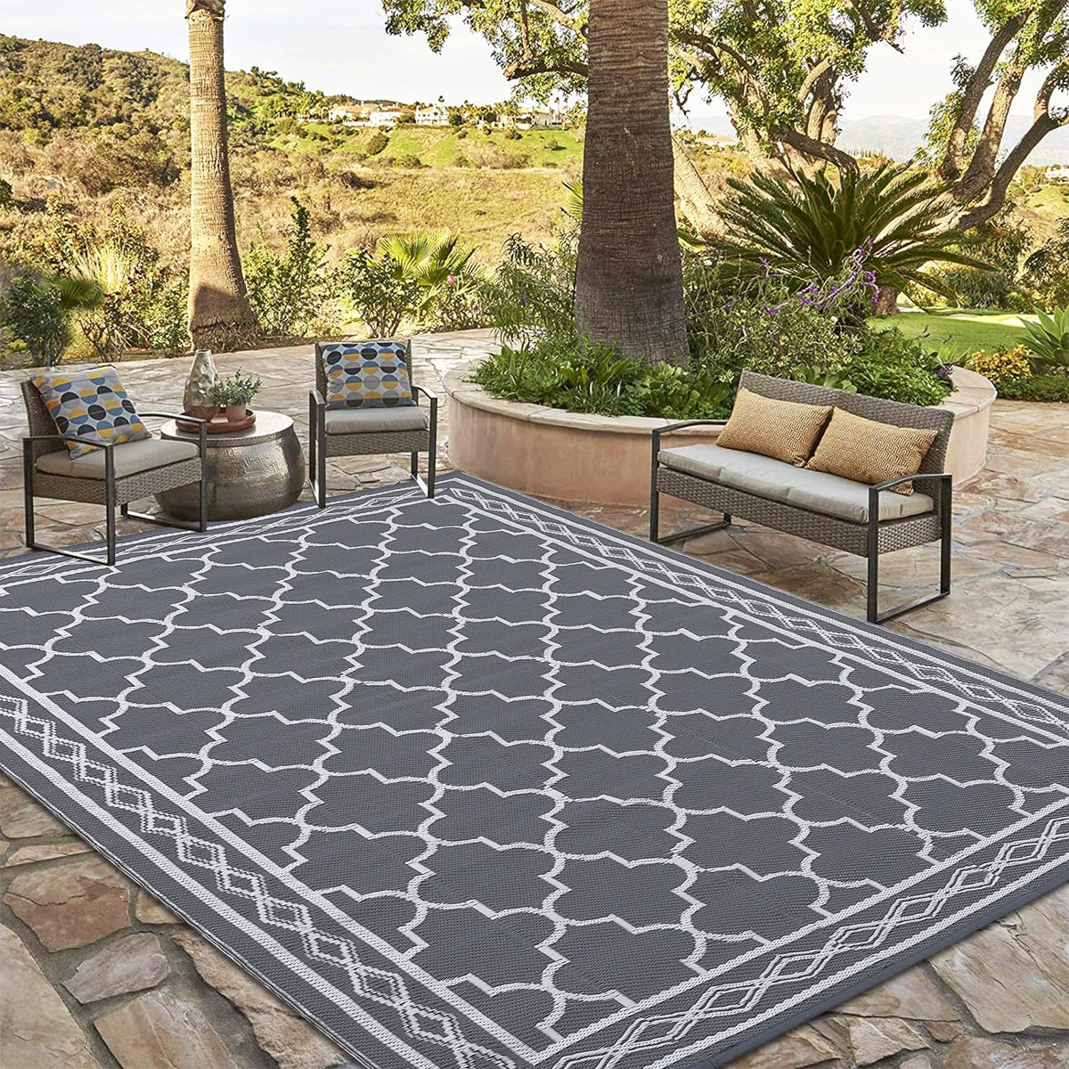 Garvee 10x20 outdoor rug with reversible pattern for patios