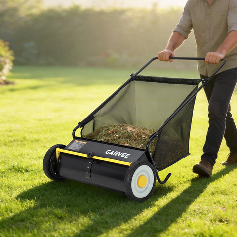 Garvee smooth-rolling tires provide easy maneuverability across turf and hard surfaces.
