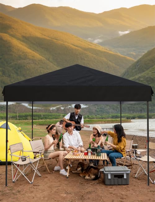 GarveeLife waterproof 210D fabric keeps you dry in light rain