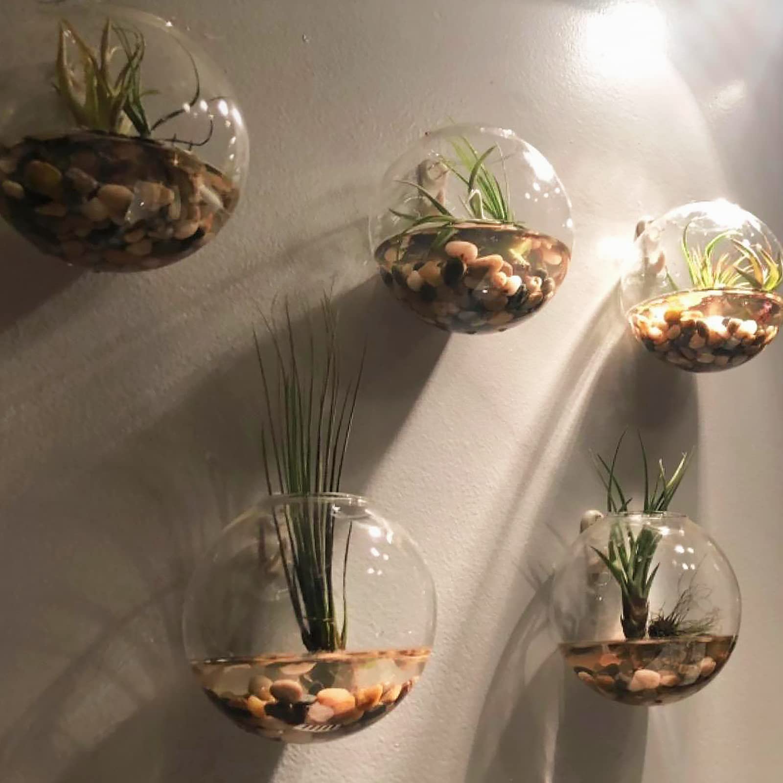 GasPro eco-friendly decorative pebbles add sparkle and texture to spaces.