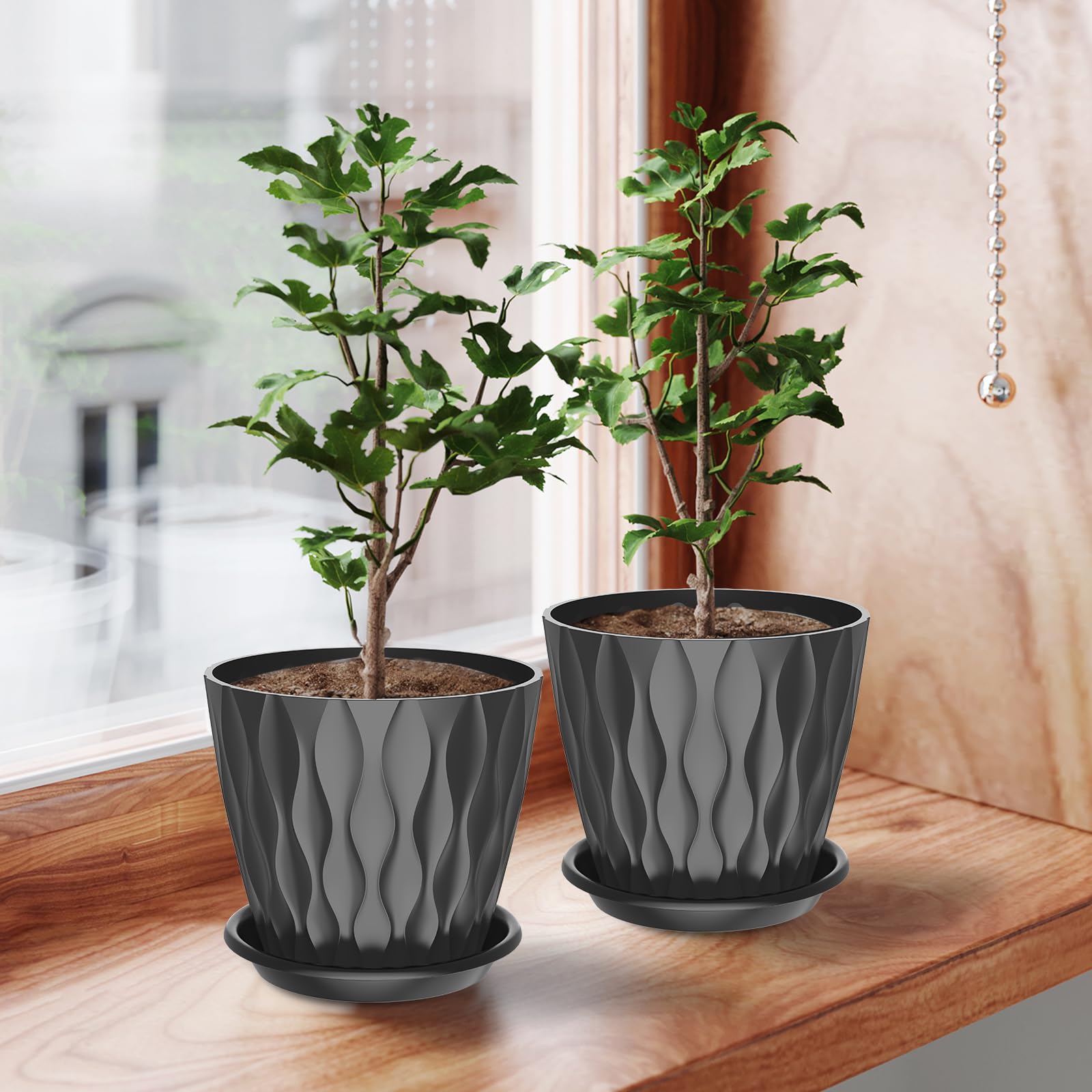 GDJUQZ durable polypropylene pots resist wear and odors.