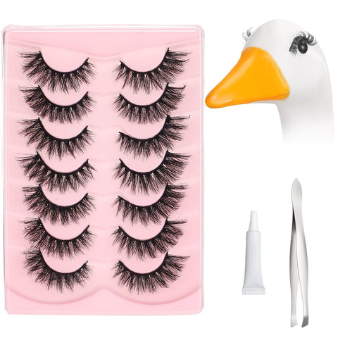 Geelin porch goose eyelash set enhances outdoor decor with dramatic salon-inspired styling